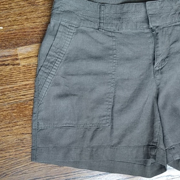 Dark Brown Mid Rise Shorts - Picture 6 of 7